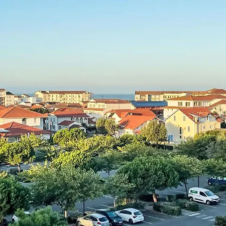 Horizon-2 By Interhome *